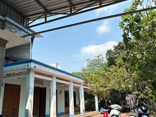 Gấp bán phân chia tài sản giảm 1 tỷ đất tặng nhà 3 gian