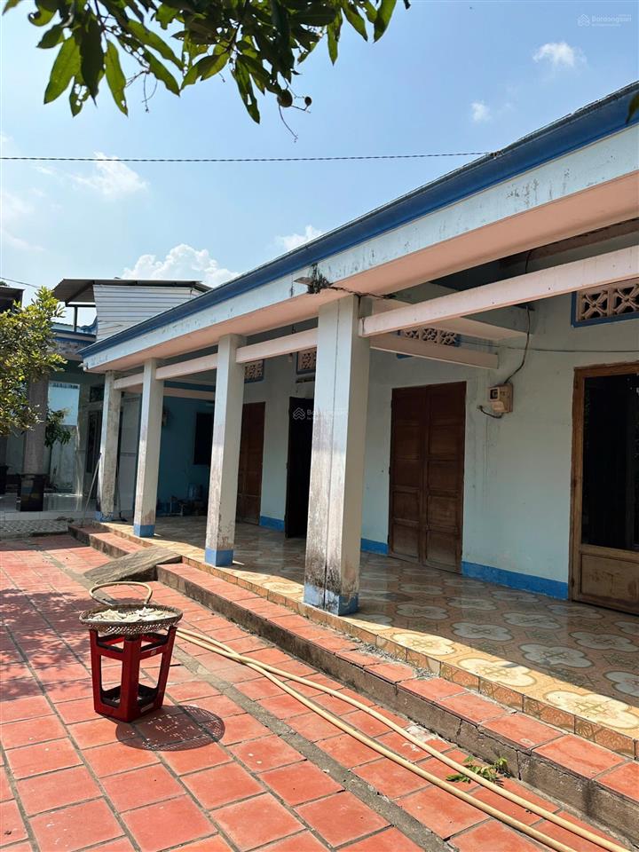 Gấp bán phân chia tài sản giảm 1 tỷ đất tặng nhà 3 gian