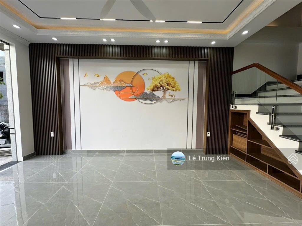 Bán nhà 4 tầng mặt đường trần bá lương hưng đạo dương kinh, hải phòng.