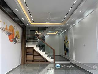 Bán nhà 4 tầng mặt đường trần bá lương hưng đạo dương kinh, hải phòng.