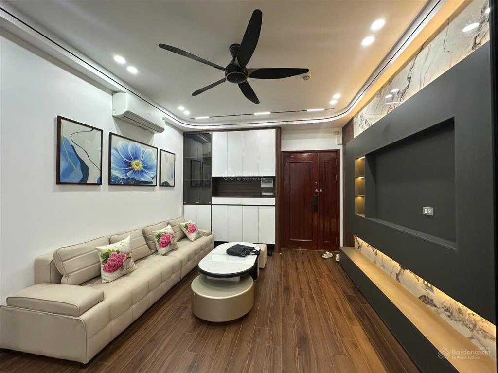 Tôi bán căn hộ cao cấp sông hồng park view 165 thái hà  2pn 2wc full đồ