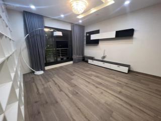 Bán căn hộ tòa m3  m4, nguyễn chí thanh 96m2, 3 phòng ngủ, sổ đỏ chính chủ