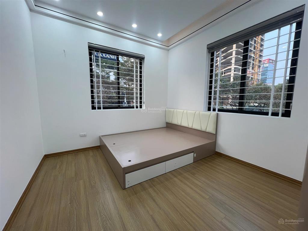Bán chung cư b6 nguyễn chánh 71.4m2, 3pn full nội thất mới 100%