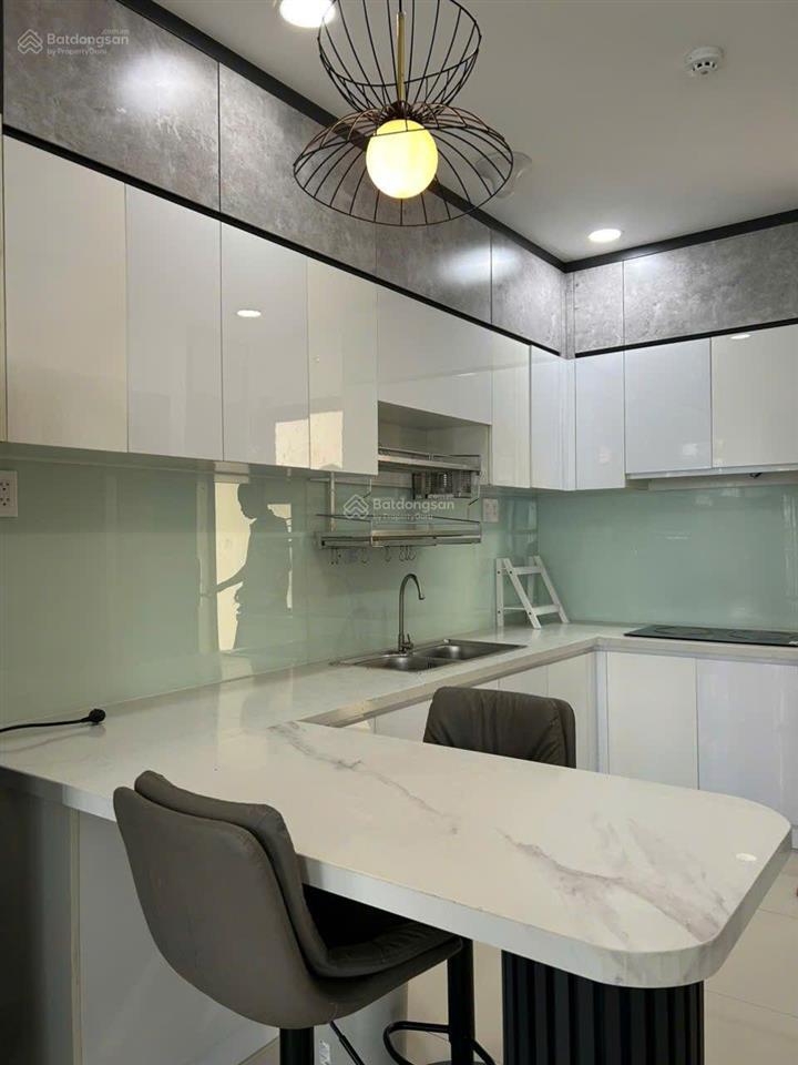 Cho thuê cc đẹp, the western capital, 12 triệu vnd, 70m2, 2pn, 2wc tại lý chiêu hoàng, q6