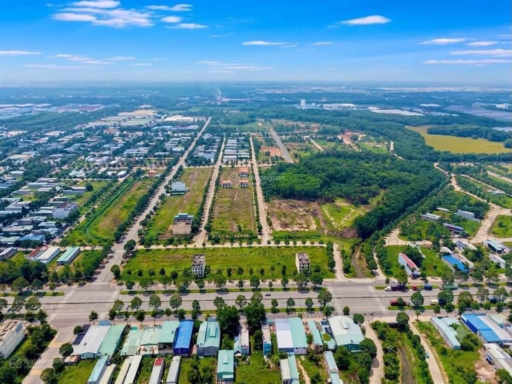 Bán gấp lô đất giá đã giảm 30%. 5x30 chỉ.