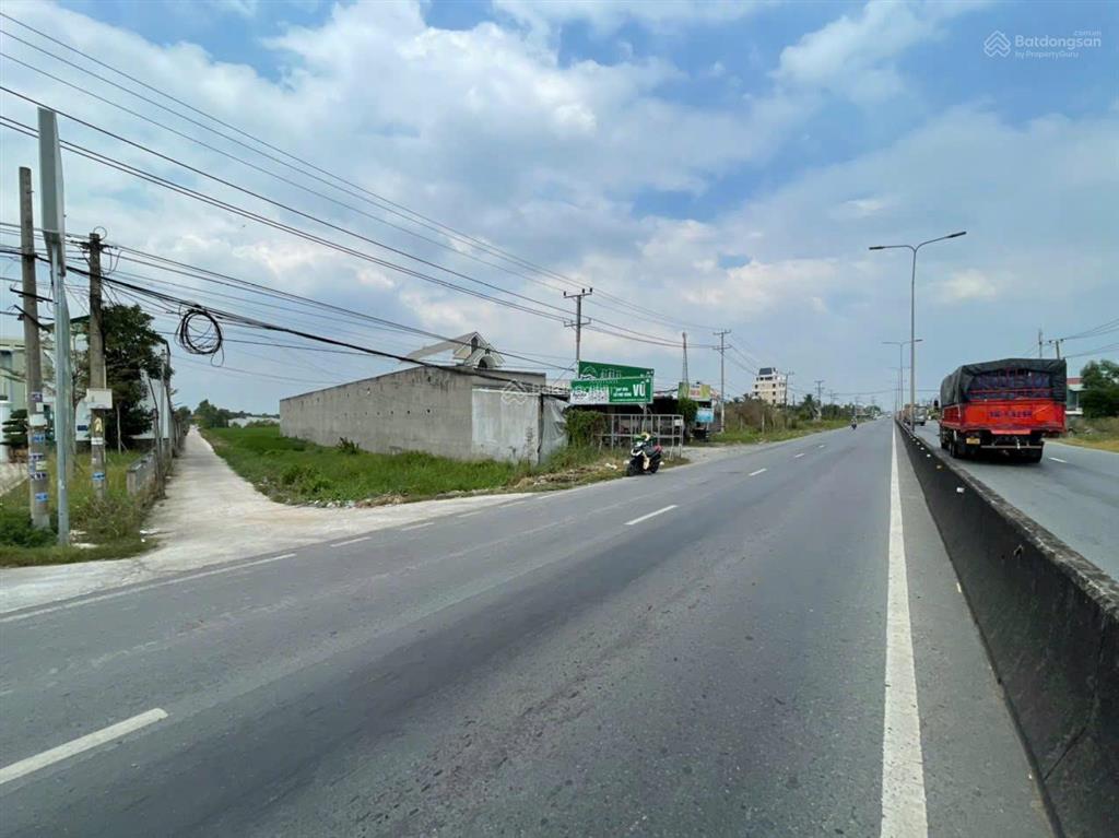 Đất làm kho bãi cty mt tl 824. ấp 7, xã lương hoà, huyện bến lức, tỉnh long an