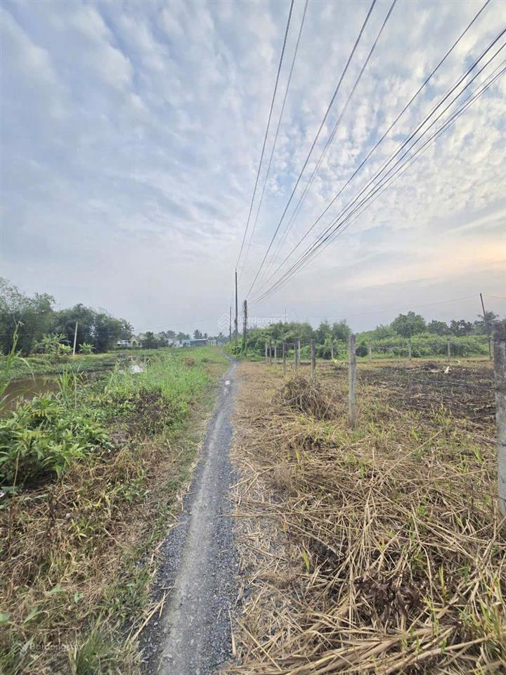 Quỹ đất nhà vườn hiếm 2 mặt tiền view kênh thoáng đẹp tại mỹ lệ tây ninh
