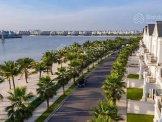 Chính chủ bán biệt thự song lập ngay hồ phân khu san hô giá tốt vinhomes ocean park 1 gia lâm