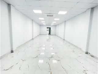 Hot! còn hiếm có 1 sàn văn phòng cho thuê tại xã đàn 70m2 chỉ 11 triệu, thang máy, hầm để xe