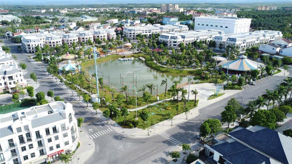 Mặt tiền đại cồ việt  vị trí hiếm kinh doanh gần vincom đông hà