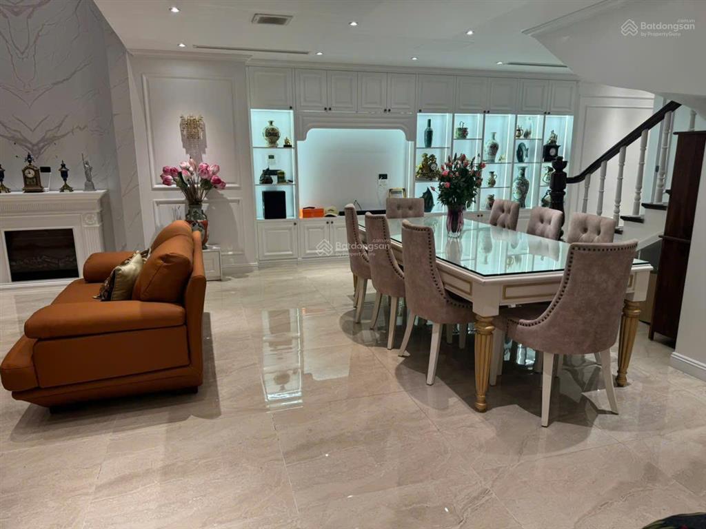 Penthouse az lâm viên 255m2 (duplex 2829) bc đông nam view hồ tây,  0987 106 *** ngày 3/3/2026