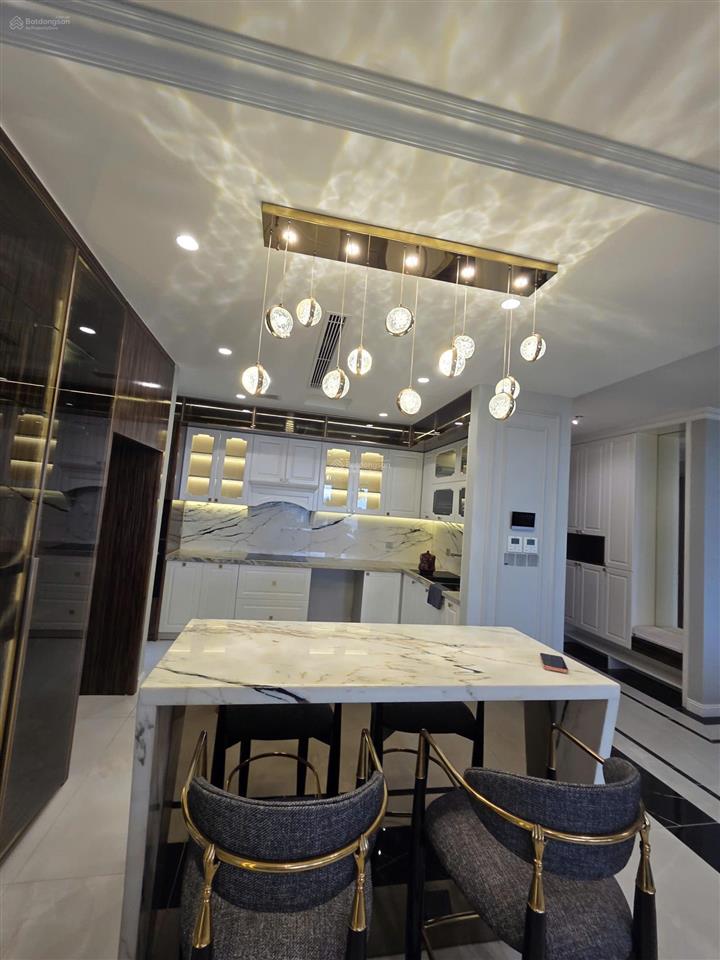 Penthouse park kiara 200m full nội thất khu đô thị park city hà đông căn vip siêu đẹp