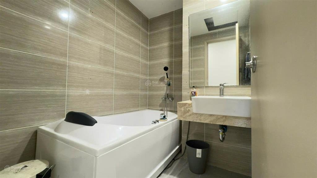 Chính chủ cần bán nhanh căn hộ 2pn jamona heights giá rẻ nhất khu 4.8 tỷ.  em tài 0343 190 ***