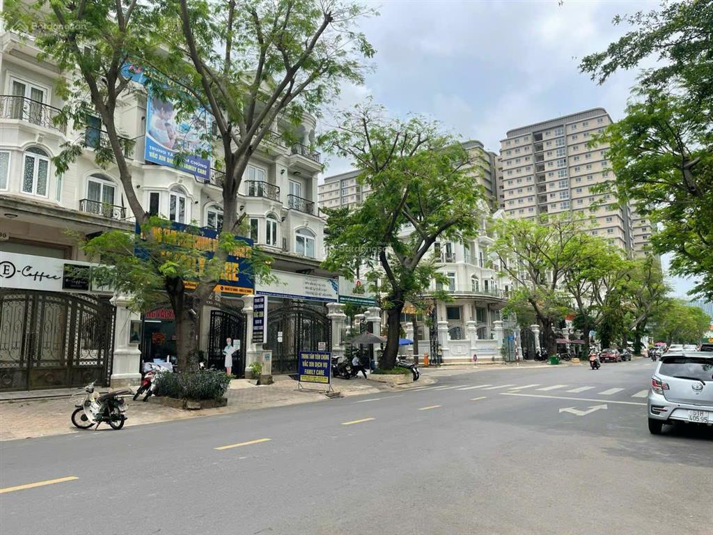 Chính chủ bán gấp biệt thự nhà phố cityland q7, dt 10x22m 40 tỷ, 6x20m giá 26 tỷ (cam kết giá thật)