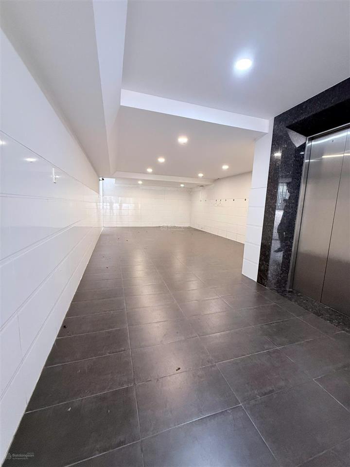 Cần cho thuê nhanh nhà phố him lam ở và văn phòng, có tháng máy chỉ 45 triệu/tháng