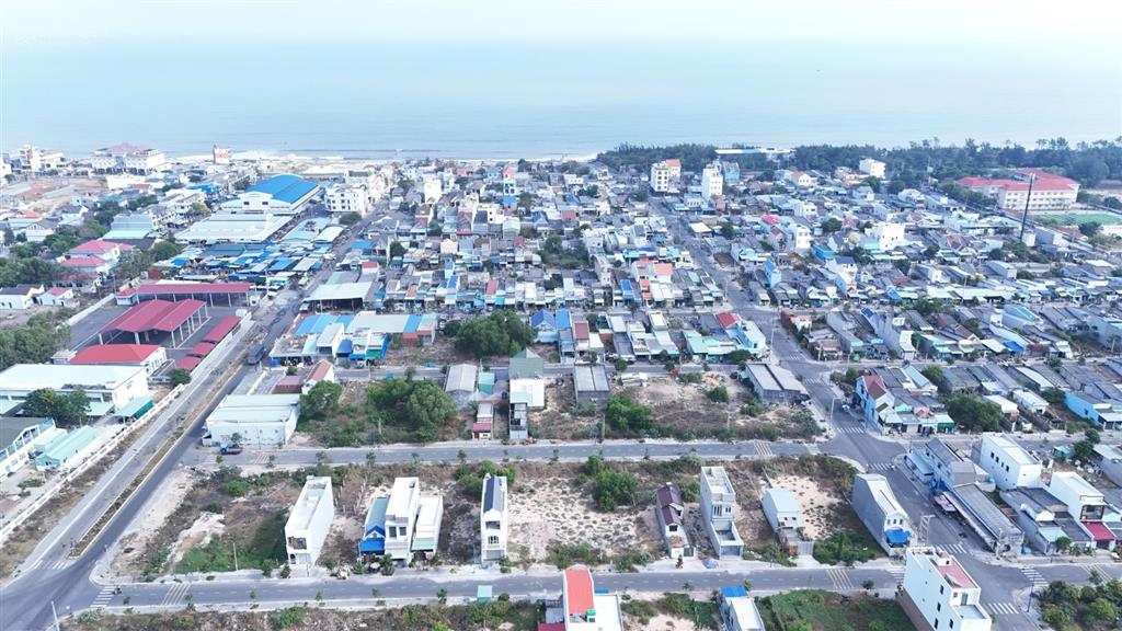 Bán gấp! duy nhất một lô đông nam, 100m2, (5x20m) full thổ cư. làm nghỉ dưỡng, homestay siêu đẹp