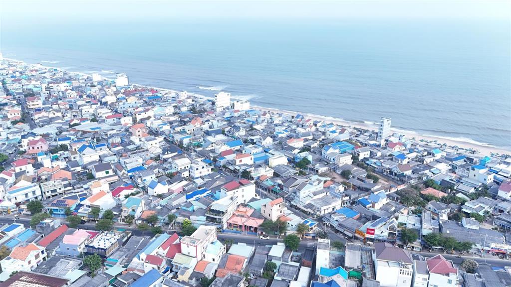 Bán gấp! duy nhất một lô đông nam, 100m2, (5x20m) full thổ cư. làm nghỉ dưỡng, homestay siêu đẹp