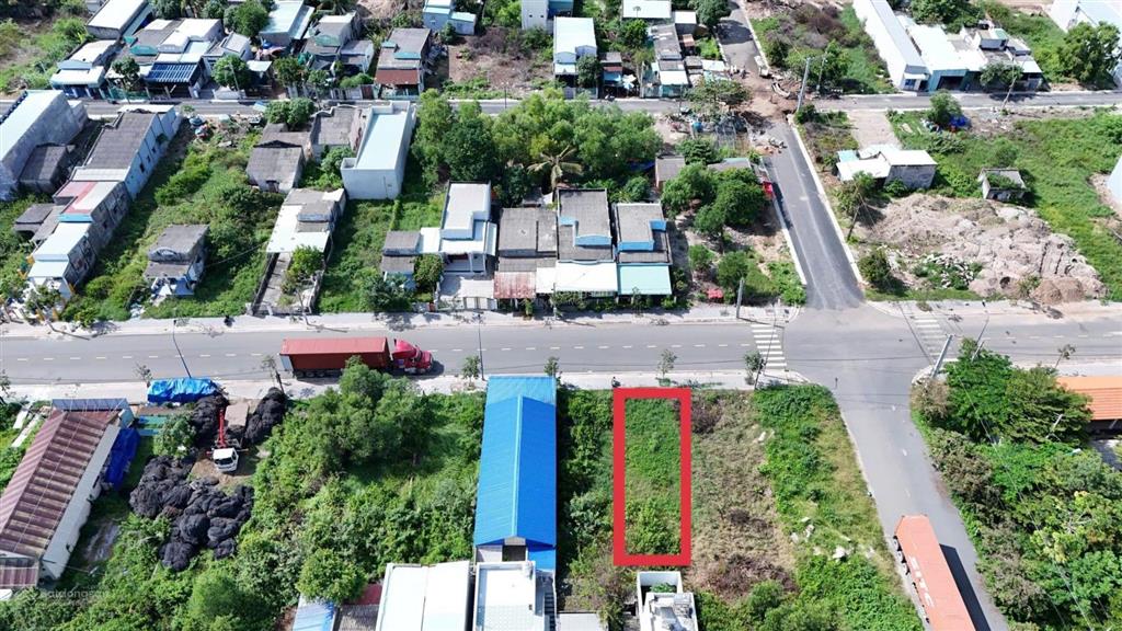 Siêu vị trí duy nhất 1 lô đông nam, trục đường cấp 2. kinh doanh, buôn bán  nghỉ dưỡng  giá tốt