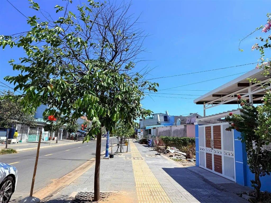 160m2(8x20m), cách biển chỉ 250m  pháp lý chuẩn chỉnh, giá tốt hiện tại