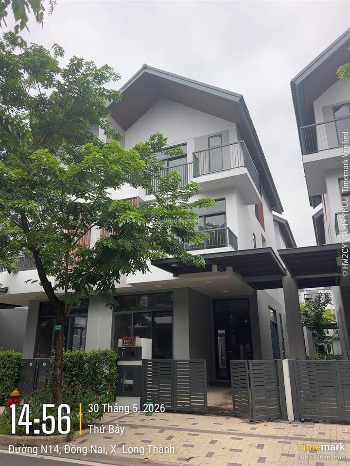 Bán gấp biệt thự view hồ 200m2 tại khu đô thị id junction, 15,6tỷ vnd