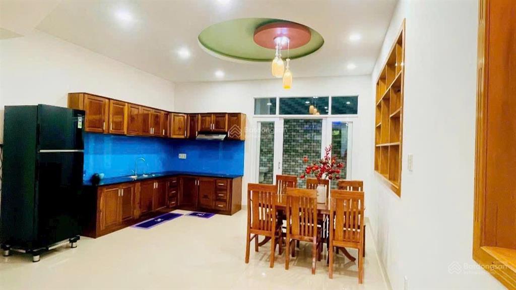 Bán nhà 4 tầng khu đô thị phước long, gần đường số 28, nhà mới đẹp có 8 phòng ngủ, giá cực tốt