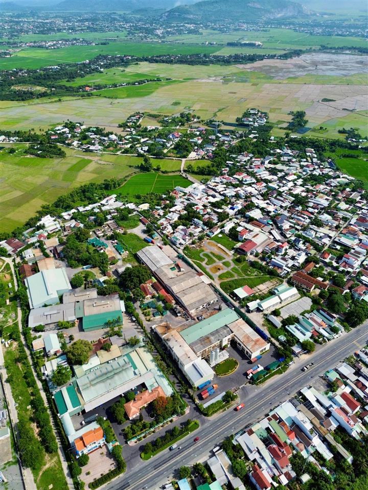 Bán 3 lô đất suối hiệp diên khánh, cách quốc lộ 1a chỉ 300m, sau lưng cụm công nghiệp suối hiệp.