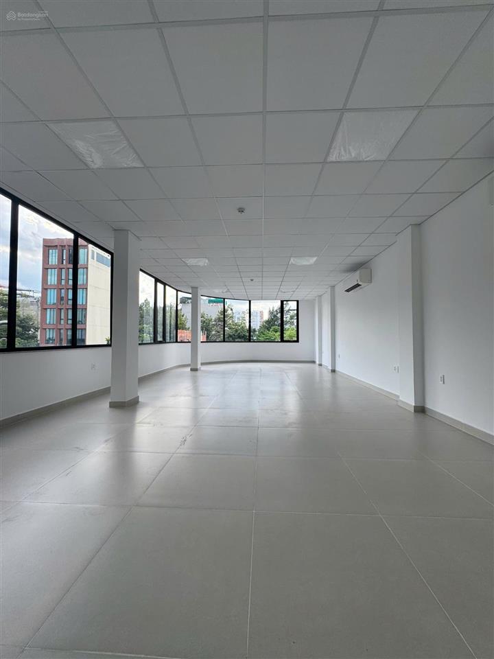 Cho thuê văn phòng dt 5x20m, hầm trệt 3 lầu dtsd 343m² mt đường lê hữu kiều  0948 888 ***