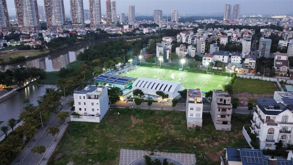 Bán nền bt (14x20m) dtsd 572m2 giá 260tr/m2 thương lượng sg mystery villa quận 2  0948 888 ***