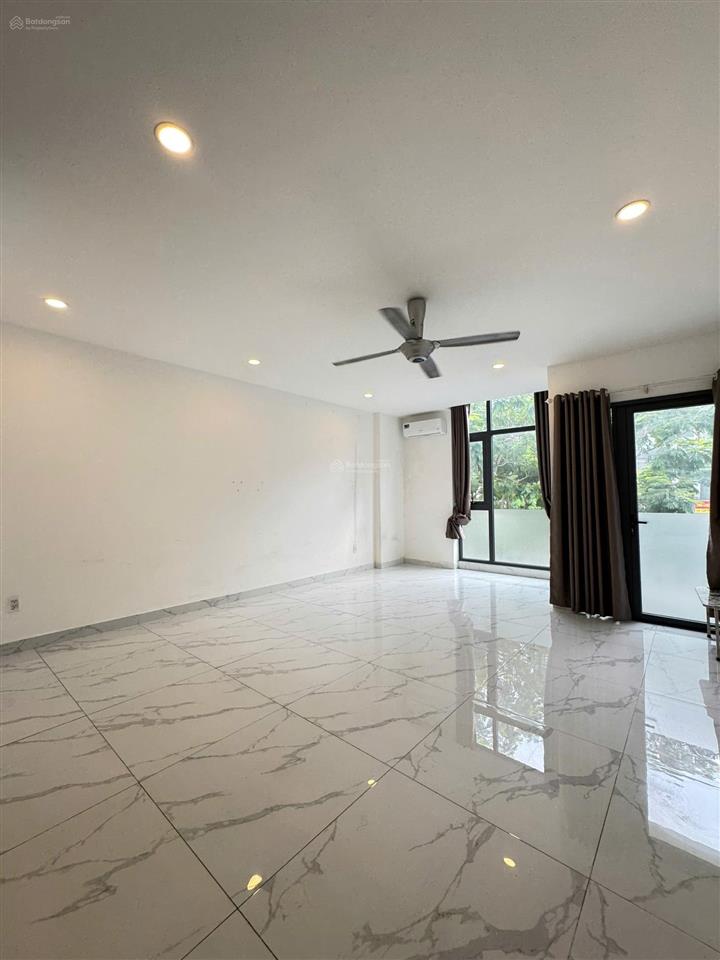 Bán np 5x20m giá 30.5 tỷ tl thạnh mỹ lợi  quận 2 sài gòn mystery villas  0948 888 ***