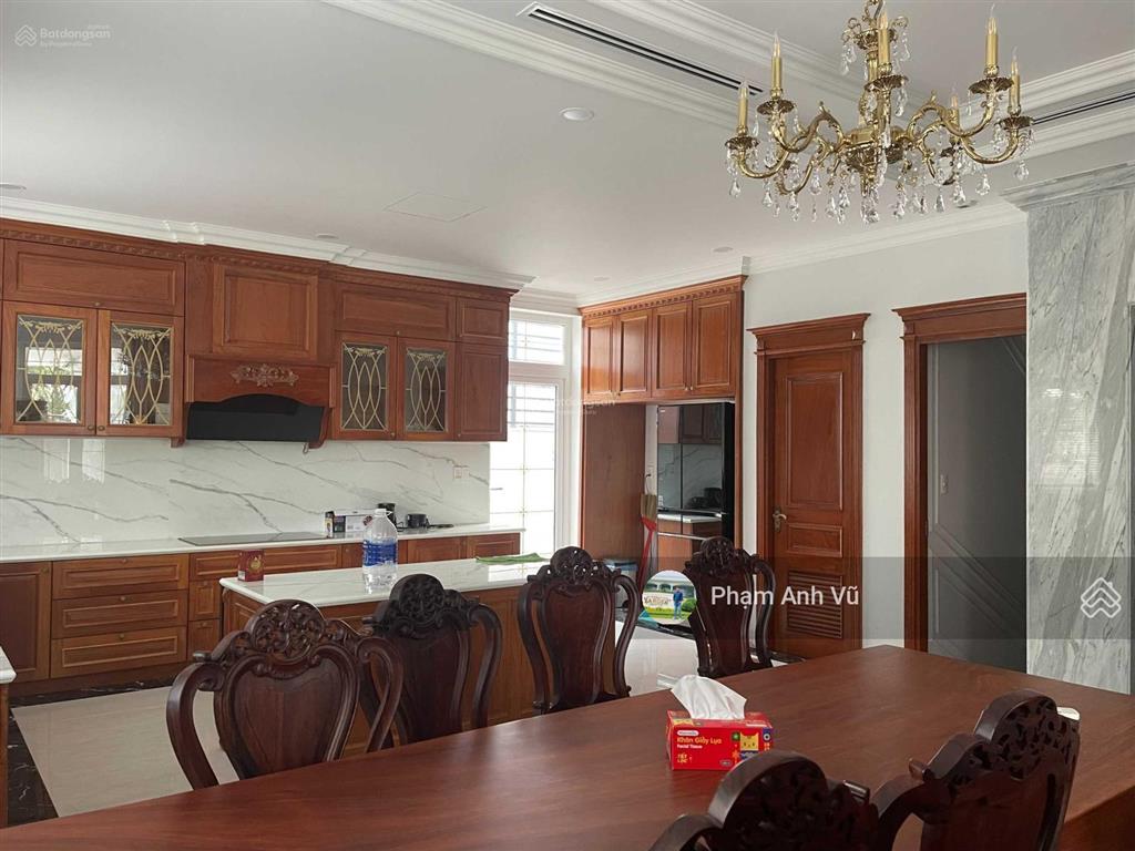 Cho thuê np góc 2 mặt tiền 120tr/th, dtsd 535m2 bình trưng tây  quận 2 sg mystery  0948 888 ***
