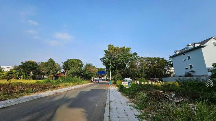 Bán lô biệt thự villa thủ thiêm 267.5m2 góc 2 mặt tiền giá 185 tr/m2  0948 888 ***