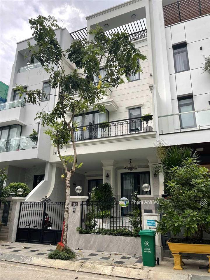 Bán nhà thô ubnd tp thủ đức 7x18m giá 30 tỷ thương lượng bình trưng tây  quận 2  0948 888 ***