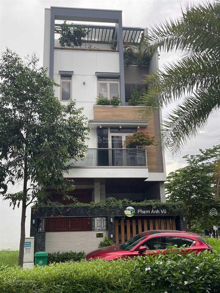 Bán nhà thô ubnd tp thủ đức 7x18m giá 30 tỷ thương lượng bình trưng tây  quận 2  0948 888 ***