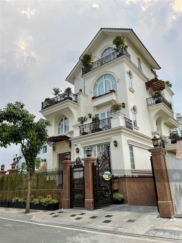 Cho thuê biệt thự full nội thất 280m2/dtsd 600m2, hầm 4 tầng giá 150tr/tháng  0948 888 ***