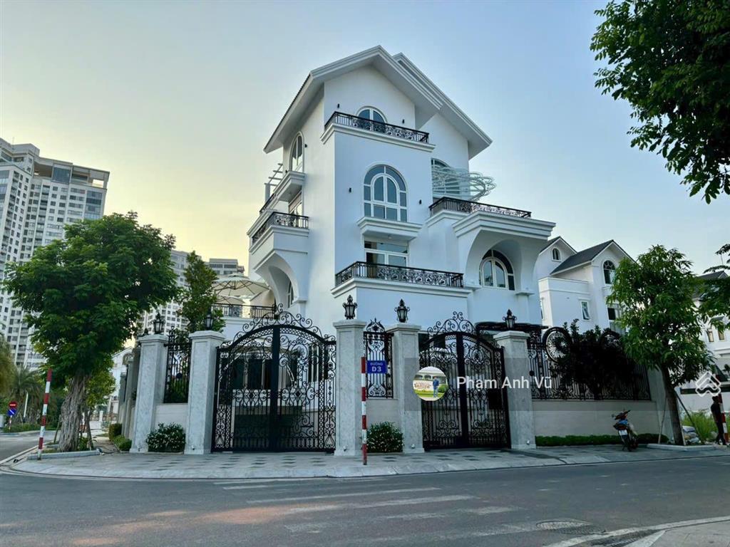 Cho thuê biệt thự full nội thất 280m2/dtsd 600m2, hầm 4 tầng giá 150tr/tháng  0948 888 ***