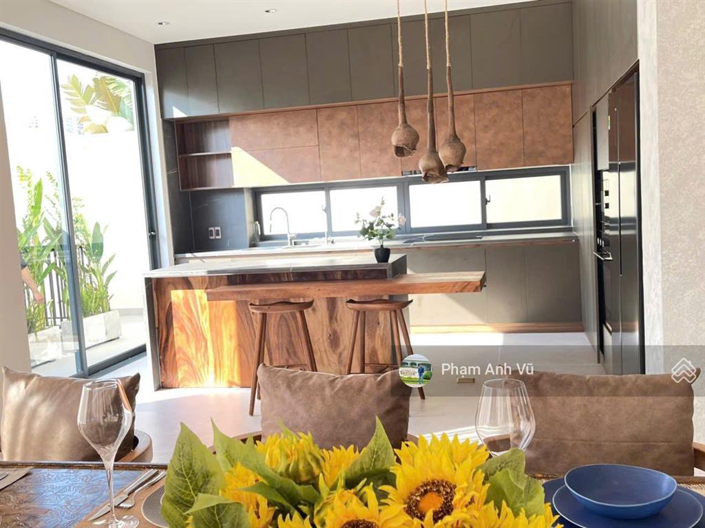 Cho thuê biệt thự full nội thất 280m2/dtsd 600m2, hầm 4 tầng giá 150tr/tháng  0948 888 ***
