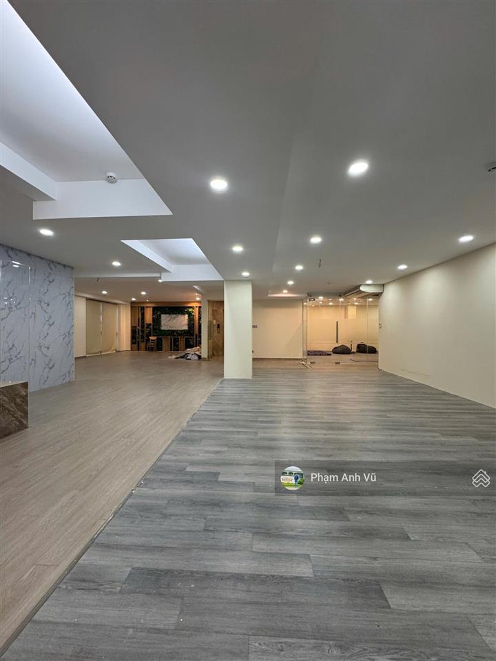 Cho thuê vp 508m2, dtsd 1.166m2 giá 300tr/tháng tl, thang máy, máy lạnh, pccc  0948 888 ***