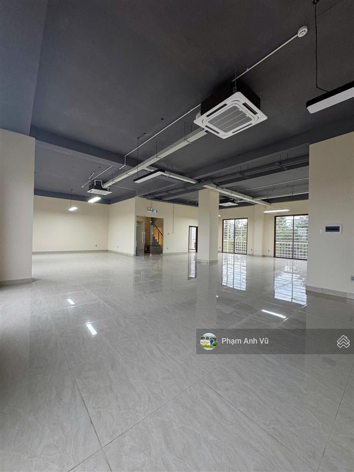 Cho thuê vp 508m2, dtsd 1.166m2 giá 300tr/tháng tl, thang máy, máy lạnh, pccc  0948 888 ***