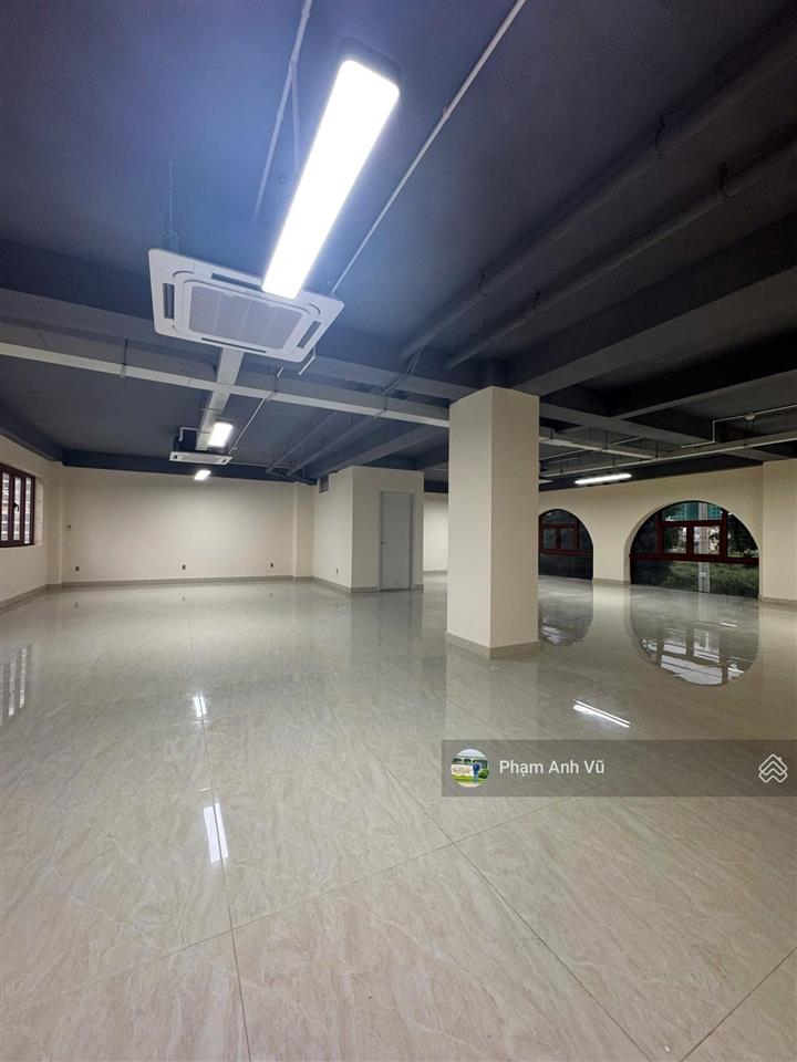 Cho thuê vp 508m2, dtsd 1.166m2 giá 300tr/tháng tl, thang máy, máy lạnh, pccc  0948 888 ***