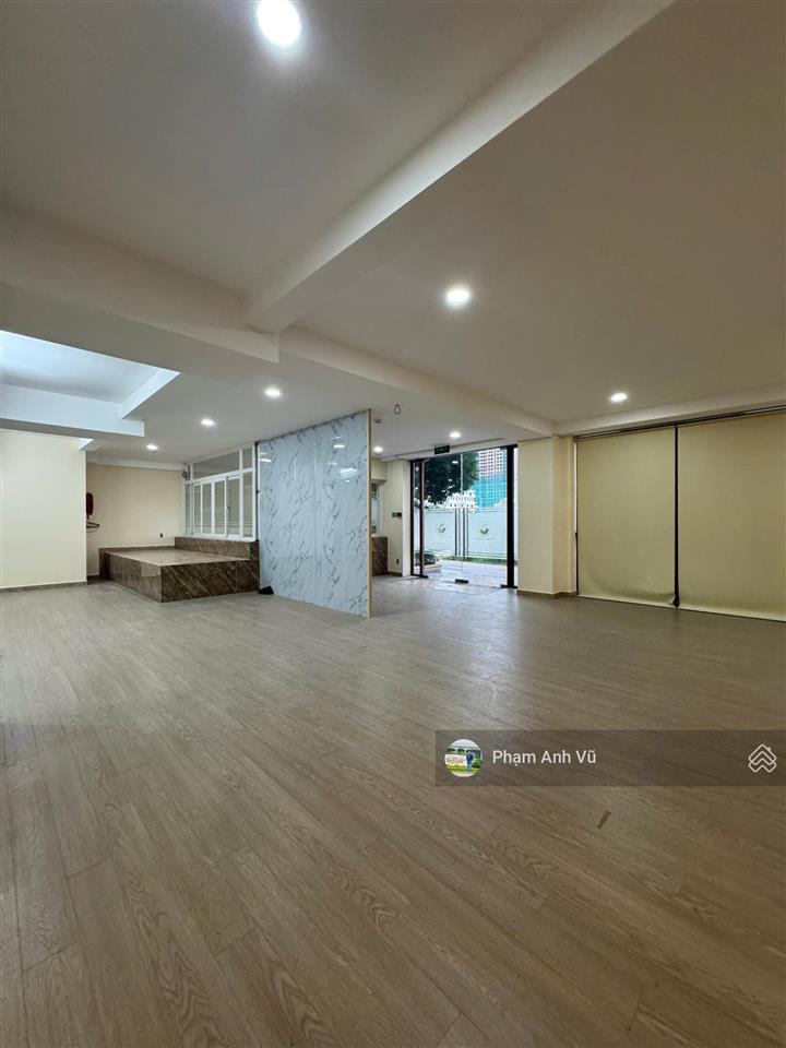 Cho thuê vp 508m2, dtsd 1.166m2 giá 300tr/tháng tl, thang máy, máy lạnh, pccc  0948 888 ***