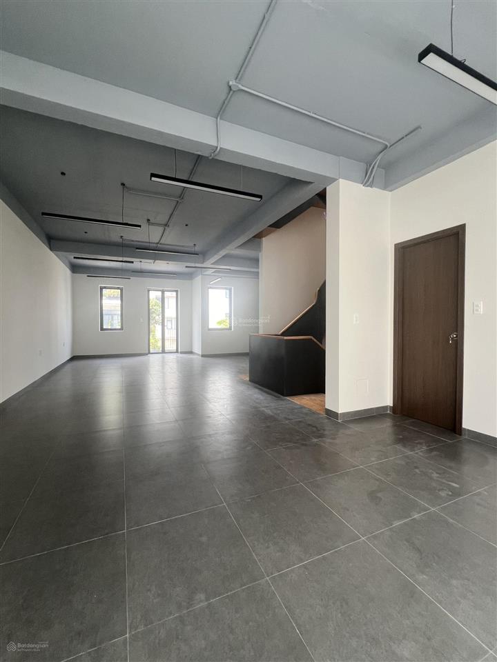Cho thuê văn phòng quận 2 sài gòn myystery, dt 150m2, giá 65tr/th tl/ 0948 888 ***