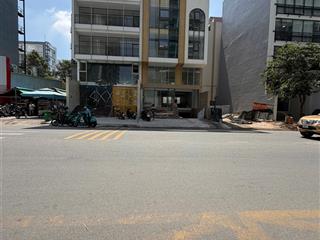 Cho thuê văn phòng trương văn bang 8x20m  7 tầng  pccc giá 230 triệu/tháng  0948 888 ***