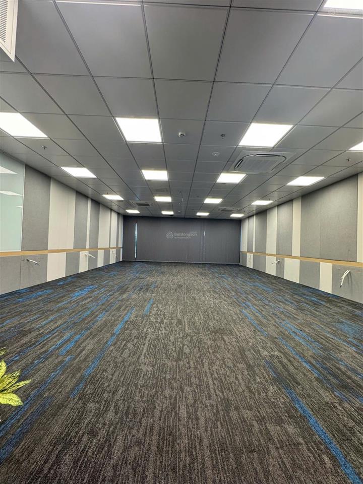 Cho thuê vp mt trương văn bang 8x20m  7 tầng  pccc giá 250 triệu/tháng  0948 888 ***