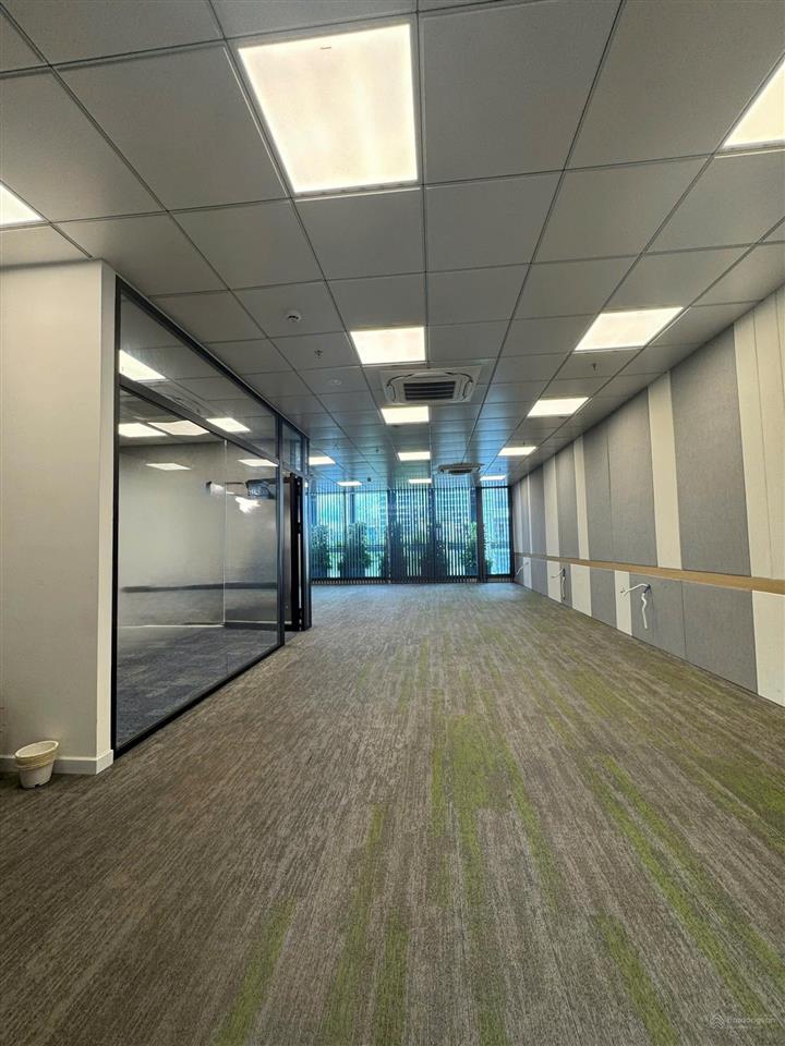 Cho thuê vp mt trương văn bang 8x20m  7 tầng  pccc giá 250 triệu/tháng  0948 888 ***