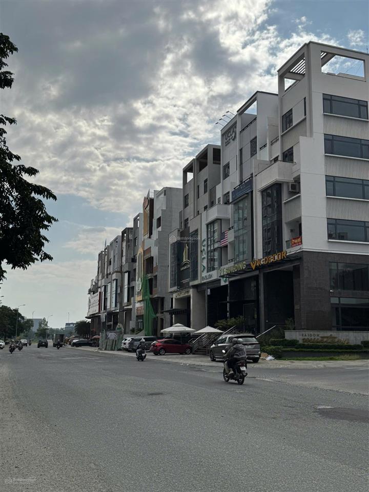 Cho thuê văn phòng 14x22m hầm, 7 tầng giá 400tr/tháng thang máy, máy lạnh, pccc  0948 888 ***