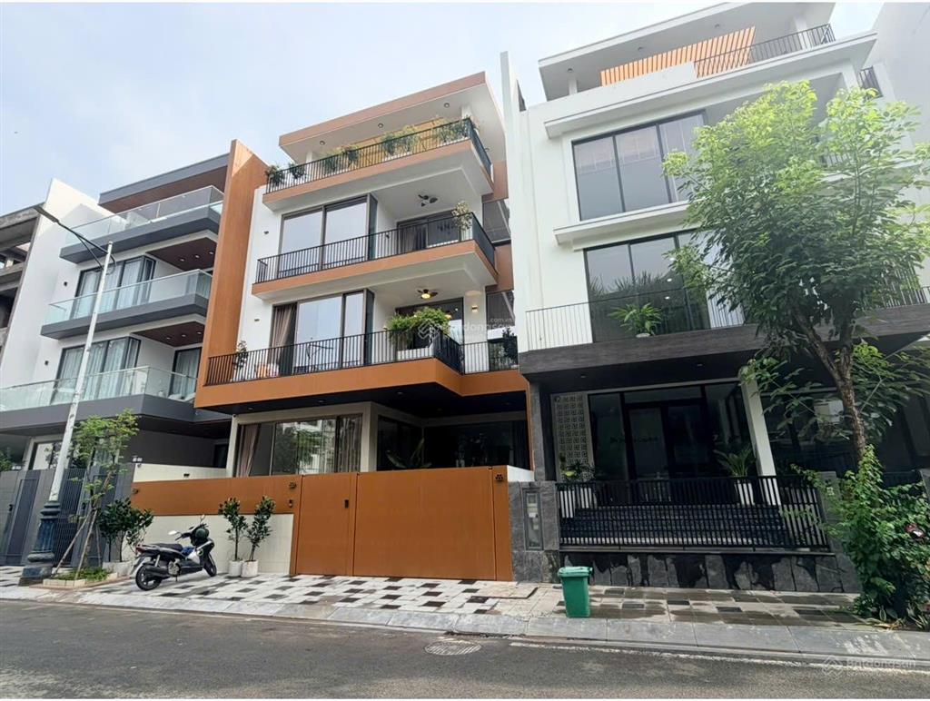 Bán căn nhà phố 10x20m dtsd 515m2 view công viên giá 70 tỷ tl / sg mystery q2  0948 888 ***