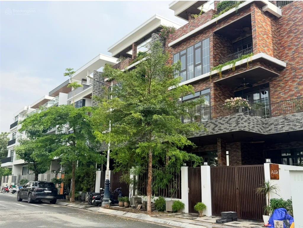 Bán căn nhà phố 10x20m dtsd 515m2 view công viên giá 70 tỷ tl / sg mystery q2  0948 888 ***