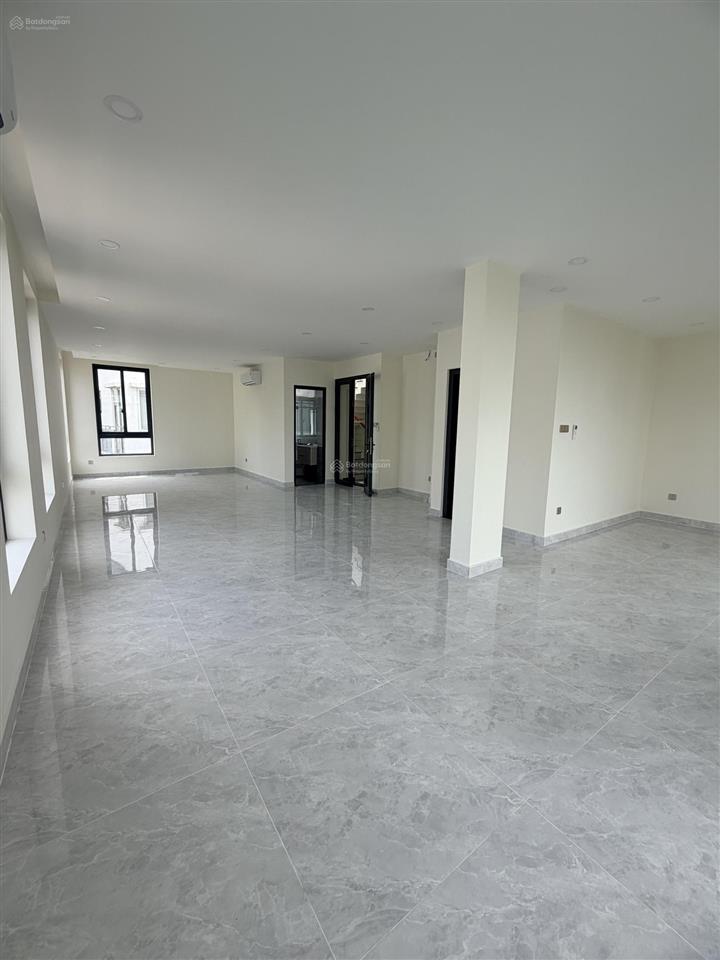 Cho thuê văn phòng 50tr/tháng 7x18m hầm, 4 tầng quận 2  0948 888 ***