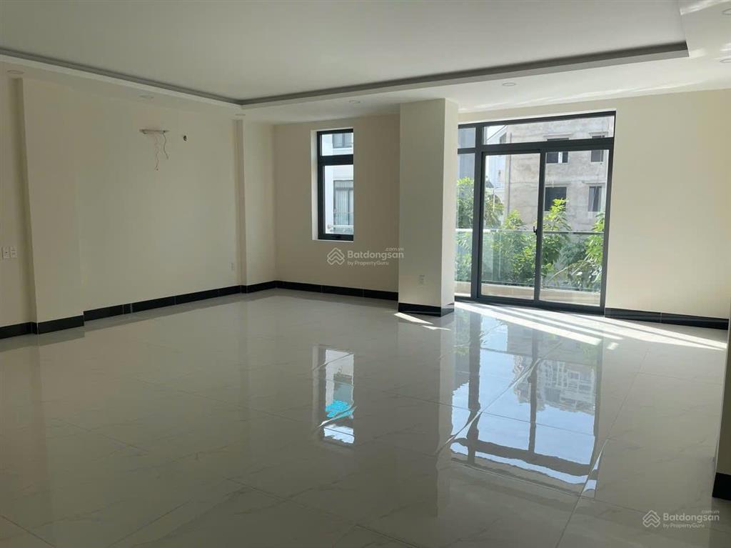 Cho thuê văn phòng 50tr/tháng 7x18m hầm, 4 tầng quận 2  0948 888 ***