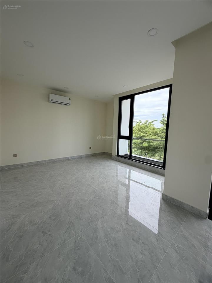 Cho thuê văn phòng 50tr/tháng 7x18m hầm, 4 tầng quận 2  0948 888 ***
